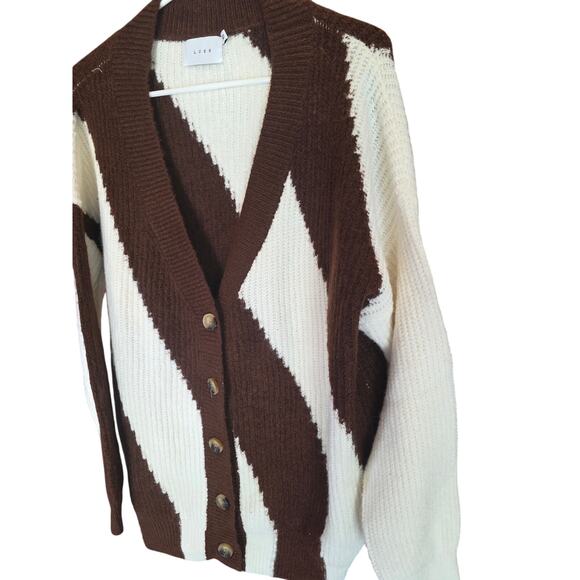 Lush Cream Expresso Cardigan Sweater S Womens Lagen Look Cottage Core Classic - Picture 2 of 5
